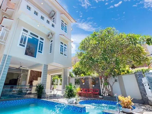 Le Ngoc Han Villa Vung Tau