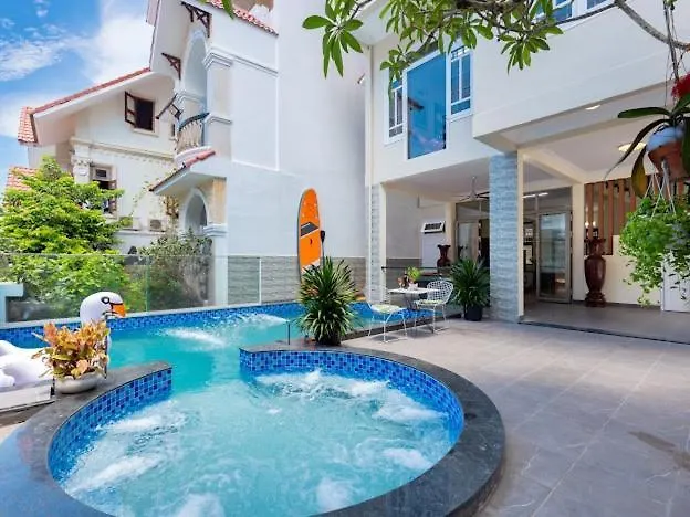 Le Ngoc Han Villa Vung Tau