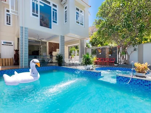 Le Ngoc Han Villa Vung Tau