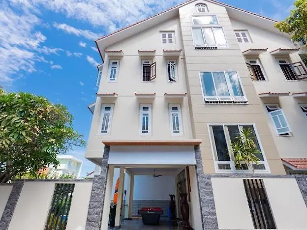 Le Ngoc Han Villa Vung Tau